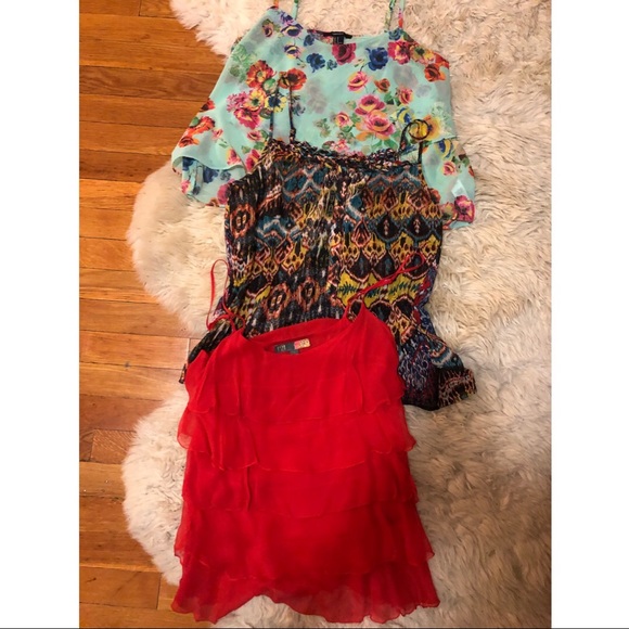 Forever 21 Tops - 3 forever floral red cami tank tops spaghetti S